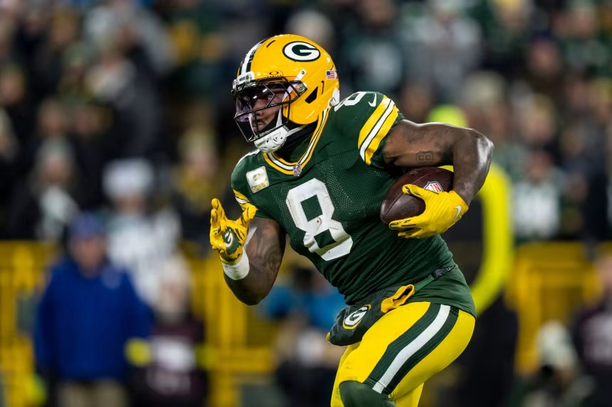 Packers running back Josh Jacobs arrested on charges related to domestic abuse

