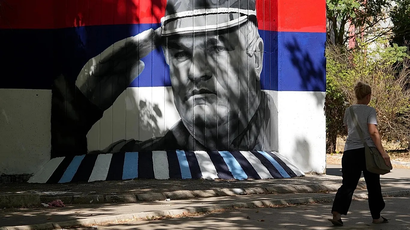 EU warns Serbia Ratko Mladić’s funeral is 'important test' for future membership
