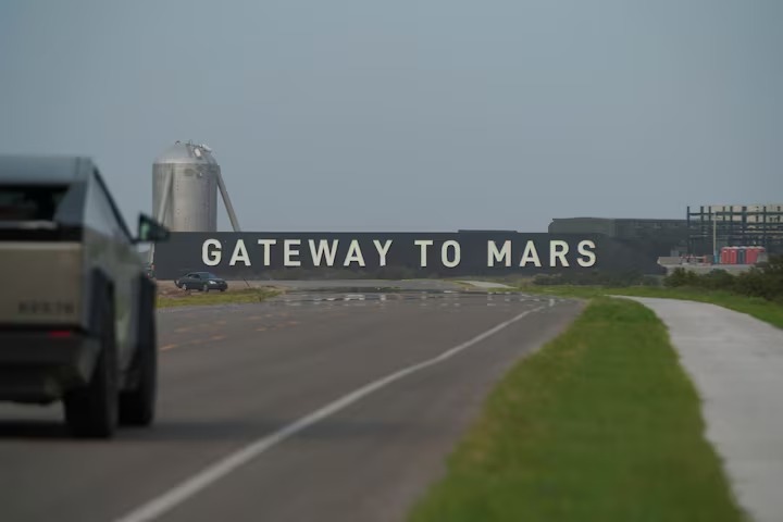 At Musk’s Starbase, the rise of SpaceX brings fortunes and fractures
